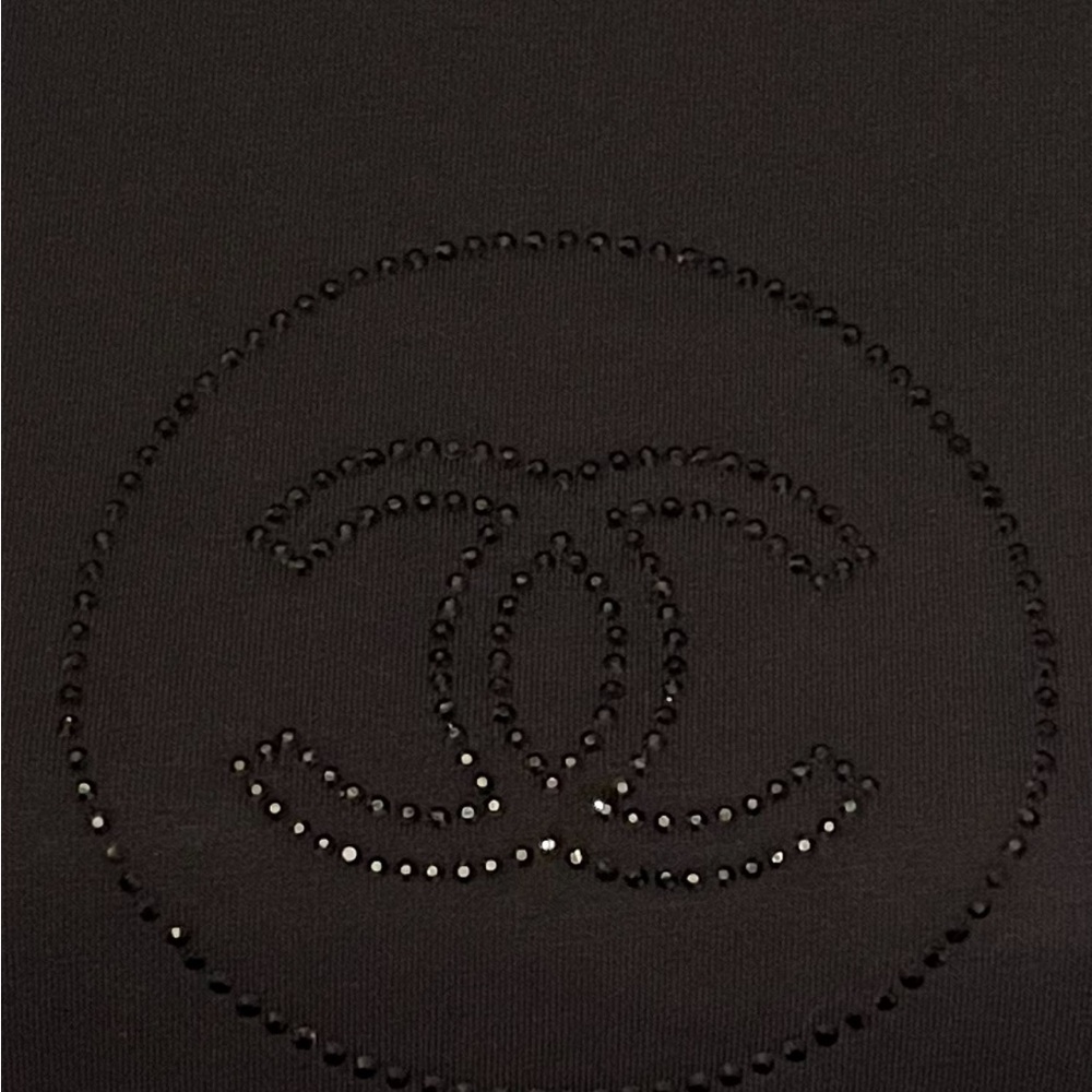 CHANEL CC rhinestone tee